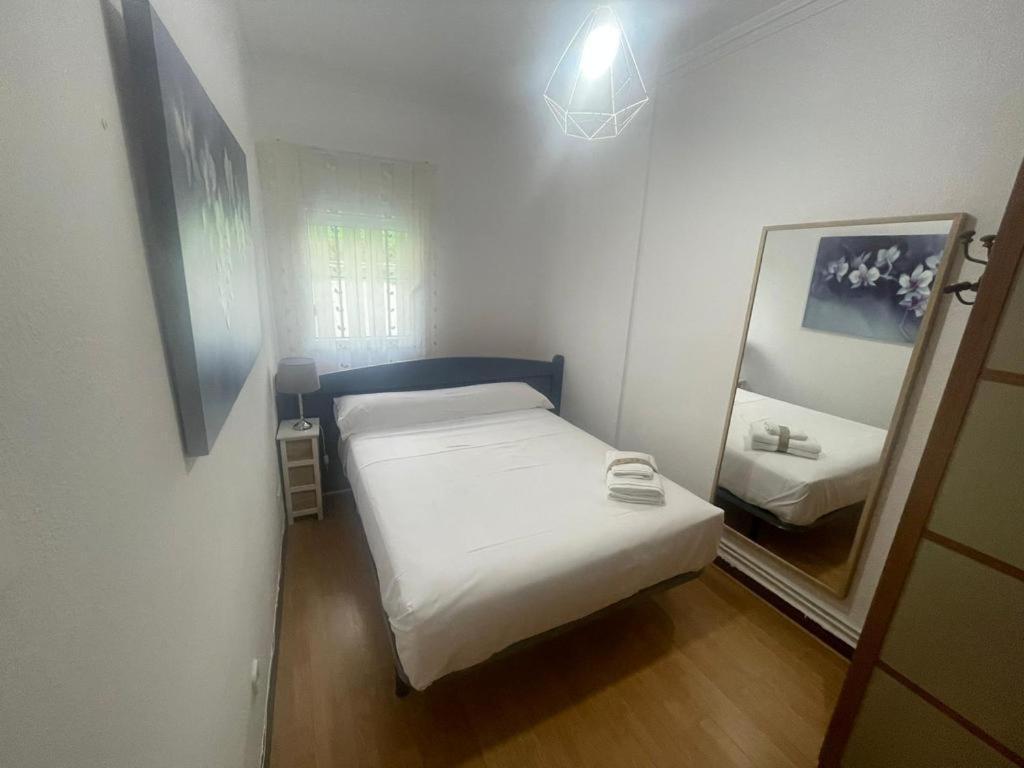 Bajo Al Lado Del Ayuntamiento Apartment Santander Exterior foto