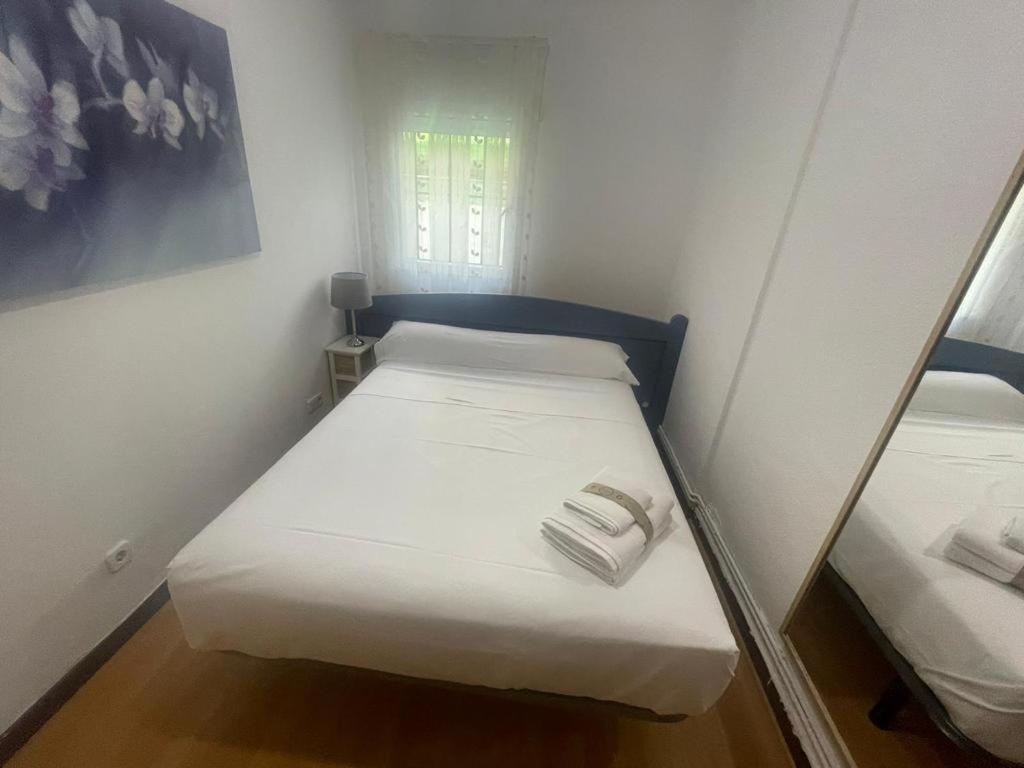 Bajo Al Lado Del Ayuntamiento Apartment Santander Exterior foto